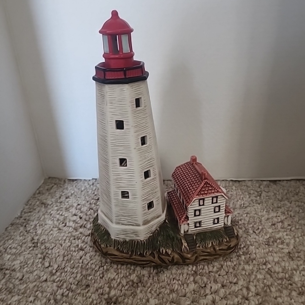 Lighthouse Accent Lamp with Red and White Design - Picture 6 of 8